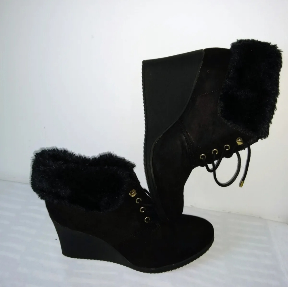 White Mountain Sampson Wedge ankle Black Boots Sz 10